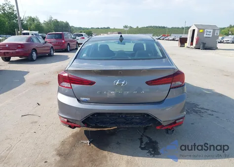 2020 Hyundai Elantra Sel z USA, uszkodzony, nr VIN 5NPD84LFXLH524233